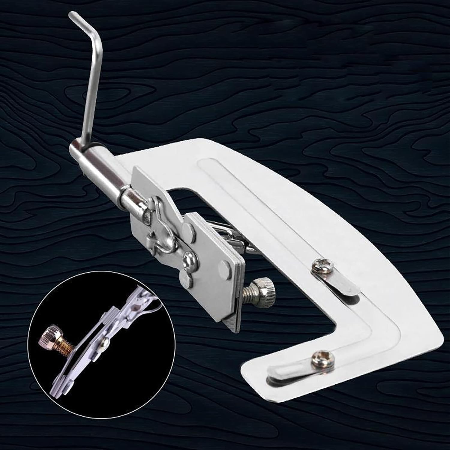 Dispozitiv pentru legarea carligului/acului de pescuit, Zola, din otel inoxidabil, semi-automat, 10.3x3.5x1.8 cm, argintiu Dispozitiv pentru legarea carligului/acului de pescuit, Zola, din otel inoxidabil, semi-automat, 10.3x3.5x1.8 cm, argintiu